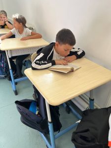 "Lumea minunată a lecturii", la clasa a III-a B